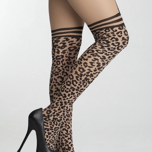 Rare! NWT! Bebe Leopard Garter Sheer Tights Size M/L Made In Italy - Picture 1 of 7